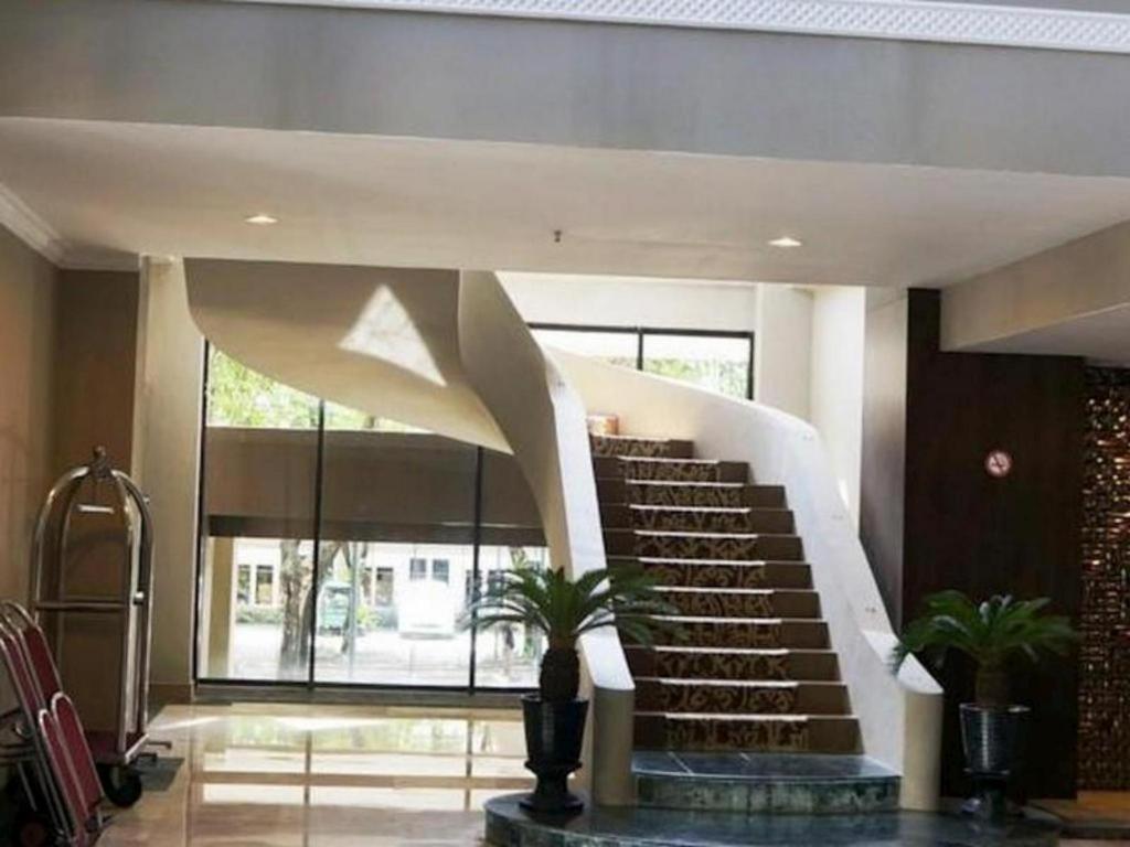 Kyriad Bumiminang Hotel Padang (Sumatra) Exterior foto