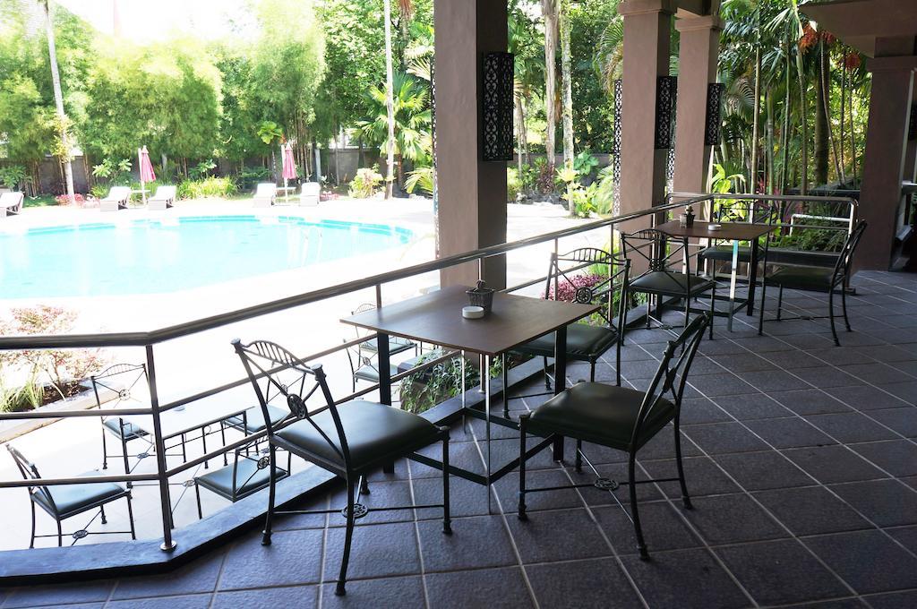 Kyriad Bumiminang Hotel Padang (Sumatra) Exterior foto